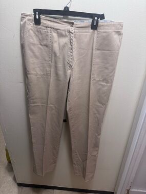 Ralph Lauren Women's Beige Straight-Leg Trousers size 16